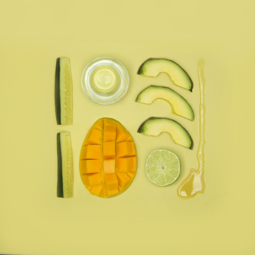 thedsgnblog:Pantone Smoothies by Hedvig Astrom Kushner  Hedvig is  an Art Director at Mother New Y