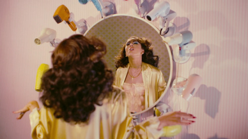 1080png:  After the Storm - Kali Uchis ft. Tyler, the Creator, Bootsy Collins (2018)