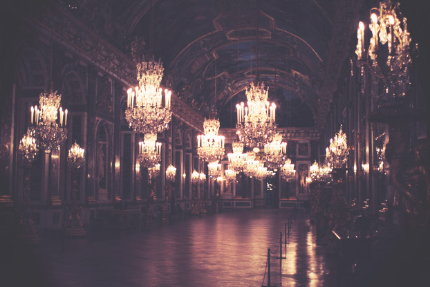 Versailles by night (photos credits :Â the cherry blossom girlÂ - my edits)