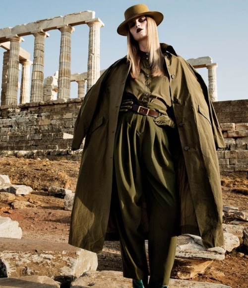 Rianne van Rompaey at the Temple of Poseidon in “Eternal Style” for WSJ. Magazine, December 2017. Ph