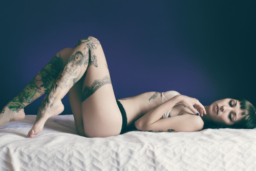 neveraboveneverbelow:  <3