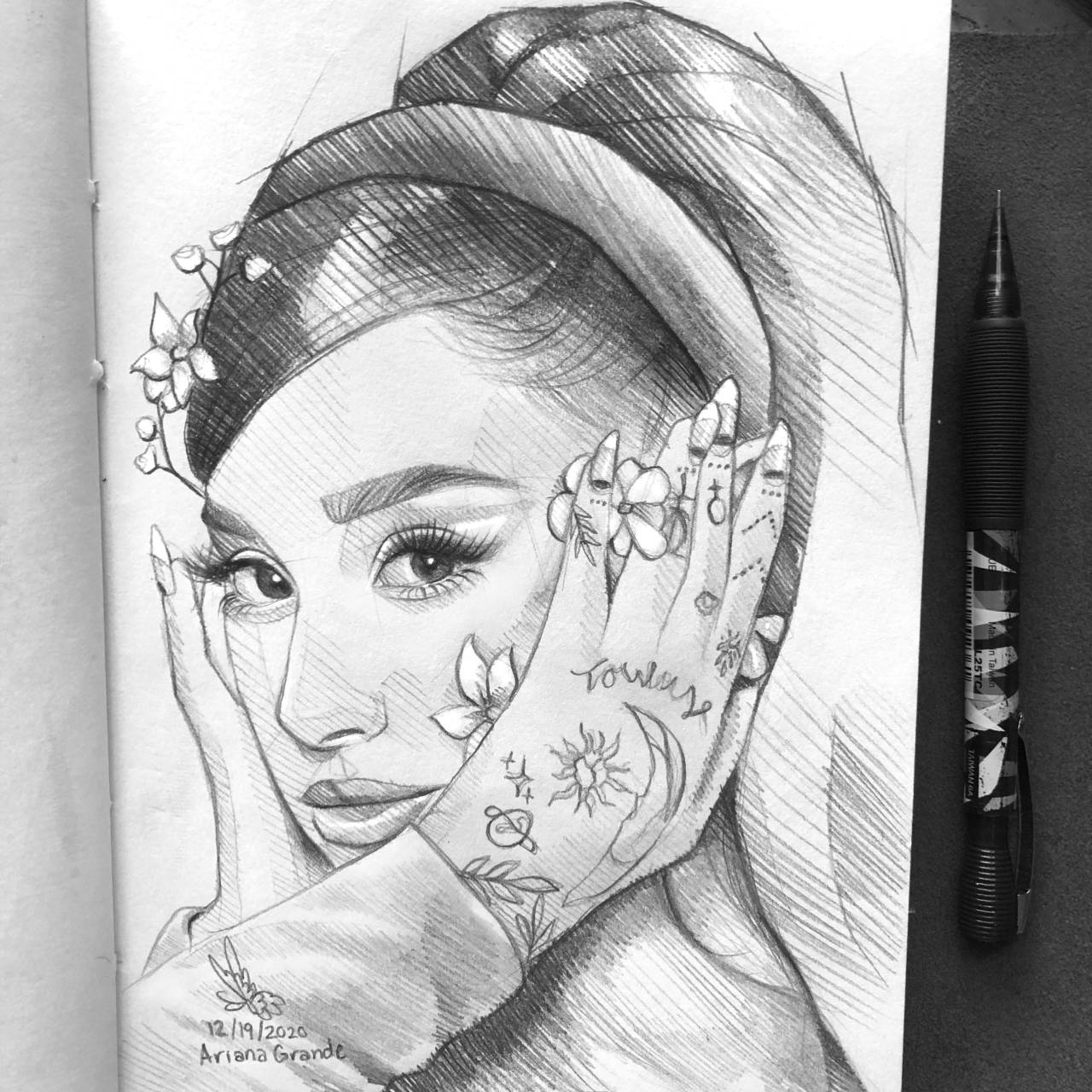 New sketch of Ariana Grande!