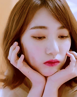 akb48love:  Sakura ❤ iz*one concept trailer b cut 