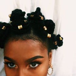 naturalhairqueens:  This hairstyle is so