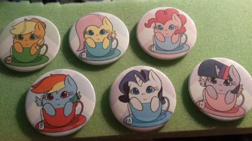 My Little Pony: Friendship is Magic ButtonsYin-yang buttons - Princess Celestia, Princess Luna, Nigh