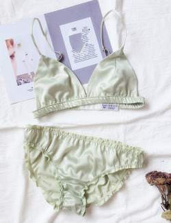 uchimada-official:Lui set // Under ฮ here