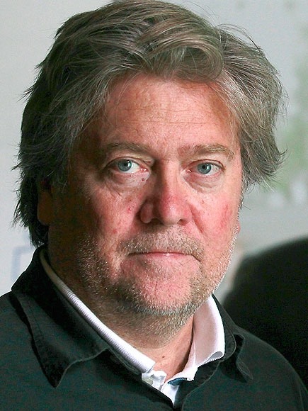 lapdanseuse:  steve bannon goes into strip clubs and sits in the corner furthest