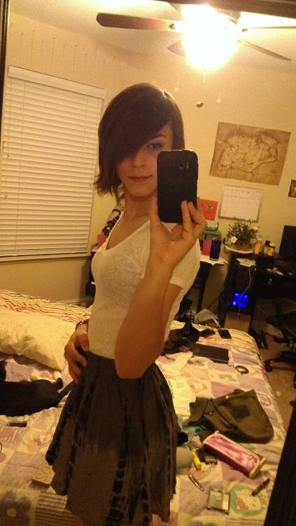 tylerelmo:  beautifullytrapped:  Simply Amazing.  Nice 