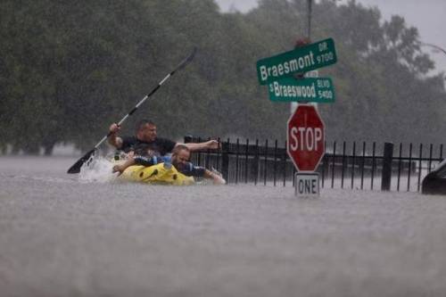 itsdorkgirl:Hurricane Harvey Houston, Texas August 26, 2017