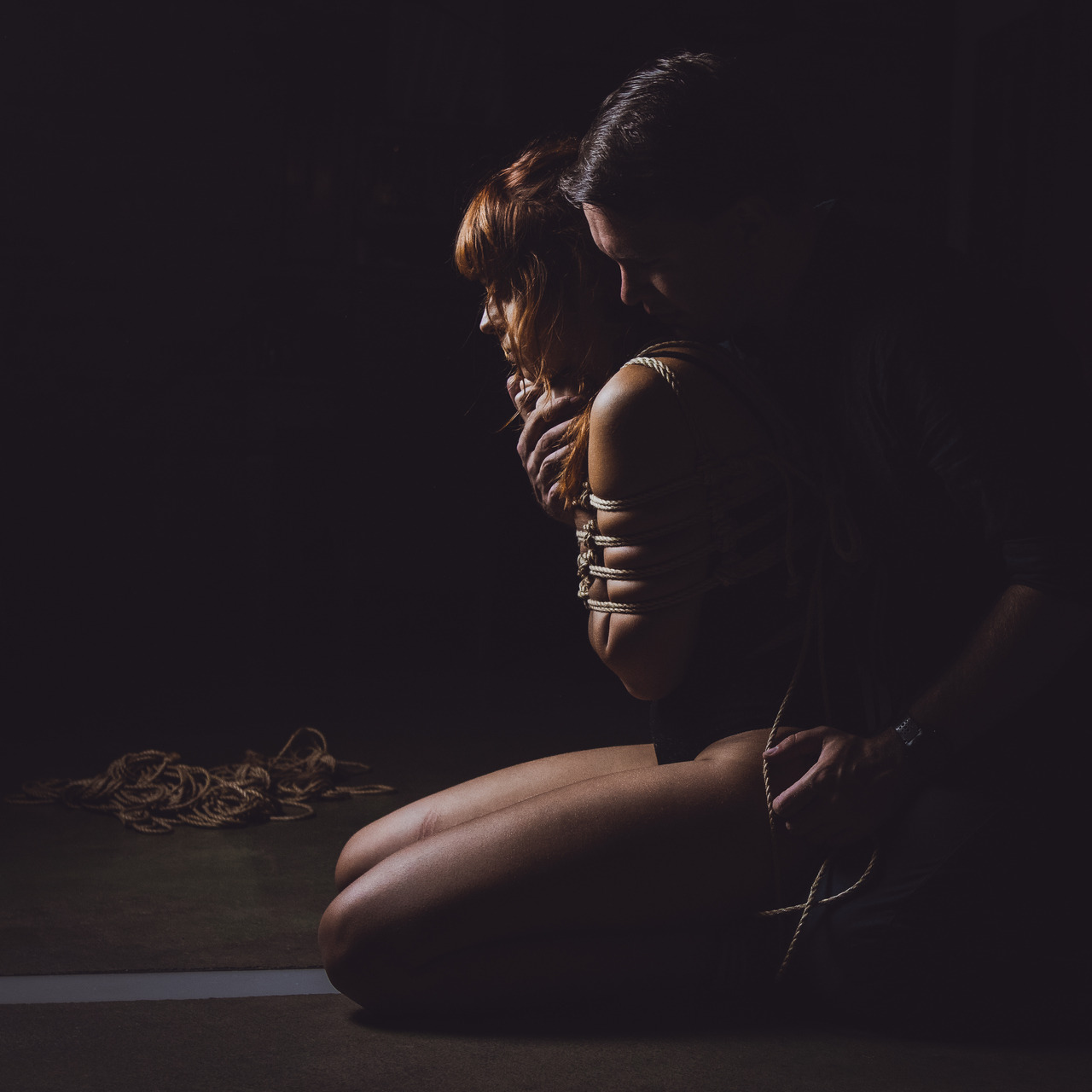 elenastrawberry:  session with tyrnir ropes &lt;3