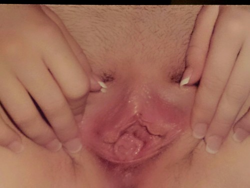 hornygirlready4action:  REBLOG and dive right in!