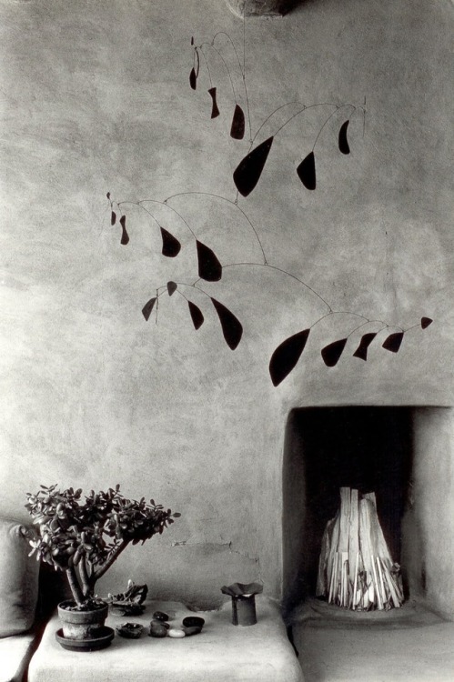 nobrashfestivity:Myron Wood, Mobile by Alexander Calder at Georgia O'Keeffe’s house in Abiquiu, New 