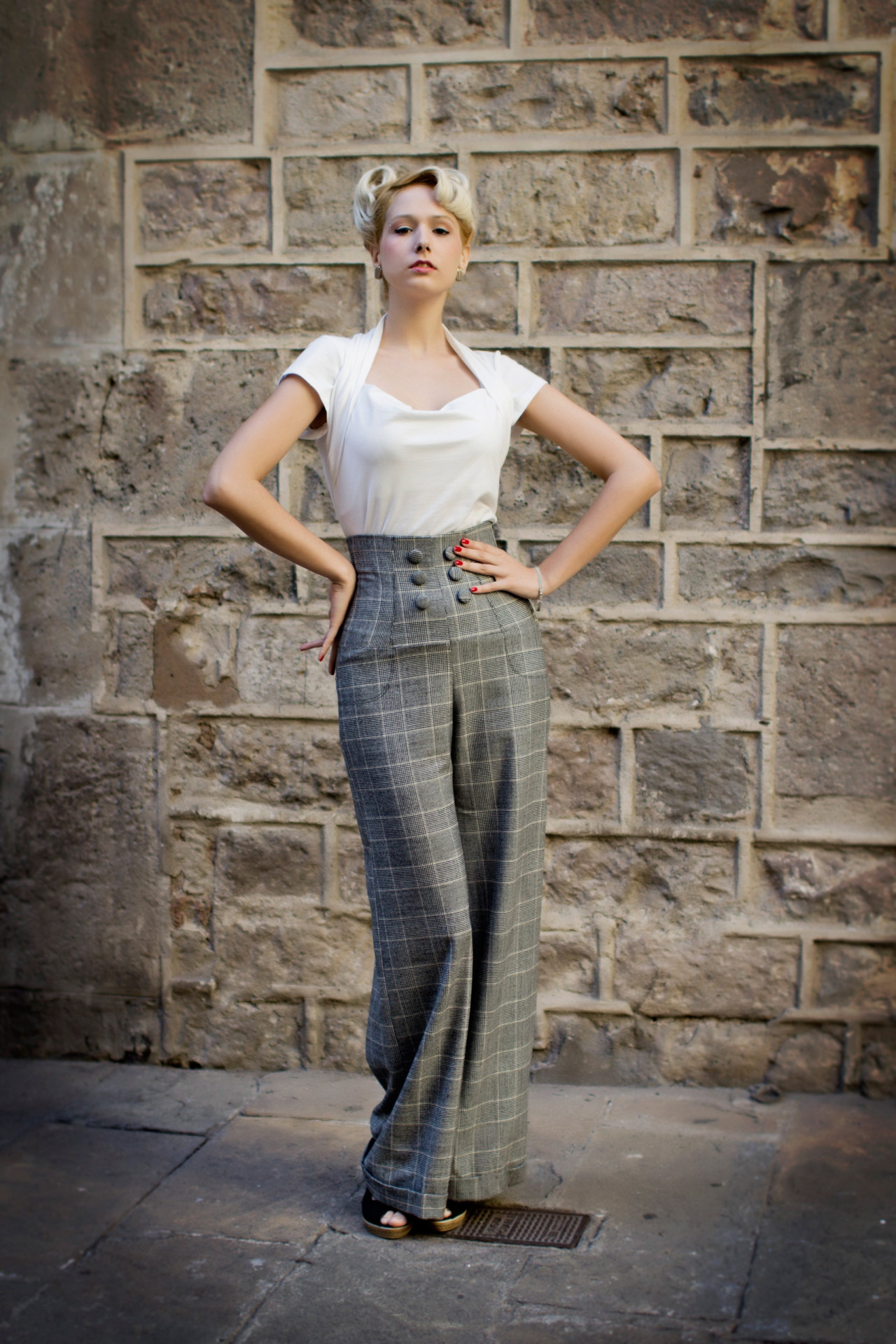 thevintagedancer:  Vintage style wide leg pants.  Miriam Wool Trousers £55.00 