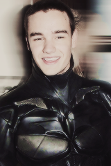 myheroliam:     My Batman ♥    