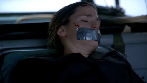 blowthelights-posts:  Alias - S03E11 ‘Full Disclosure’ (Jennifer Garner) http://imgur.com/a/jQnpA 