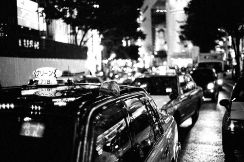 stefanomattia:  ShinjukuTokyo, May 2013 
