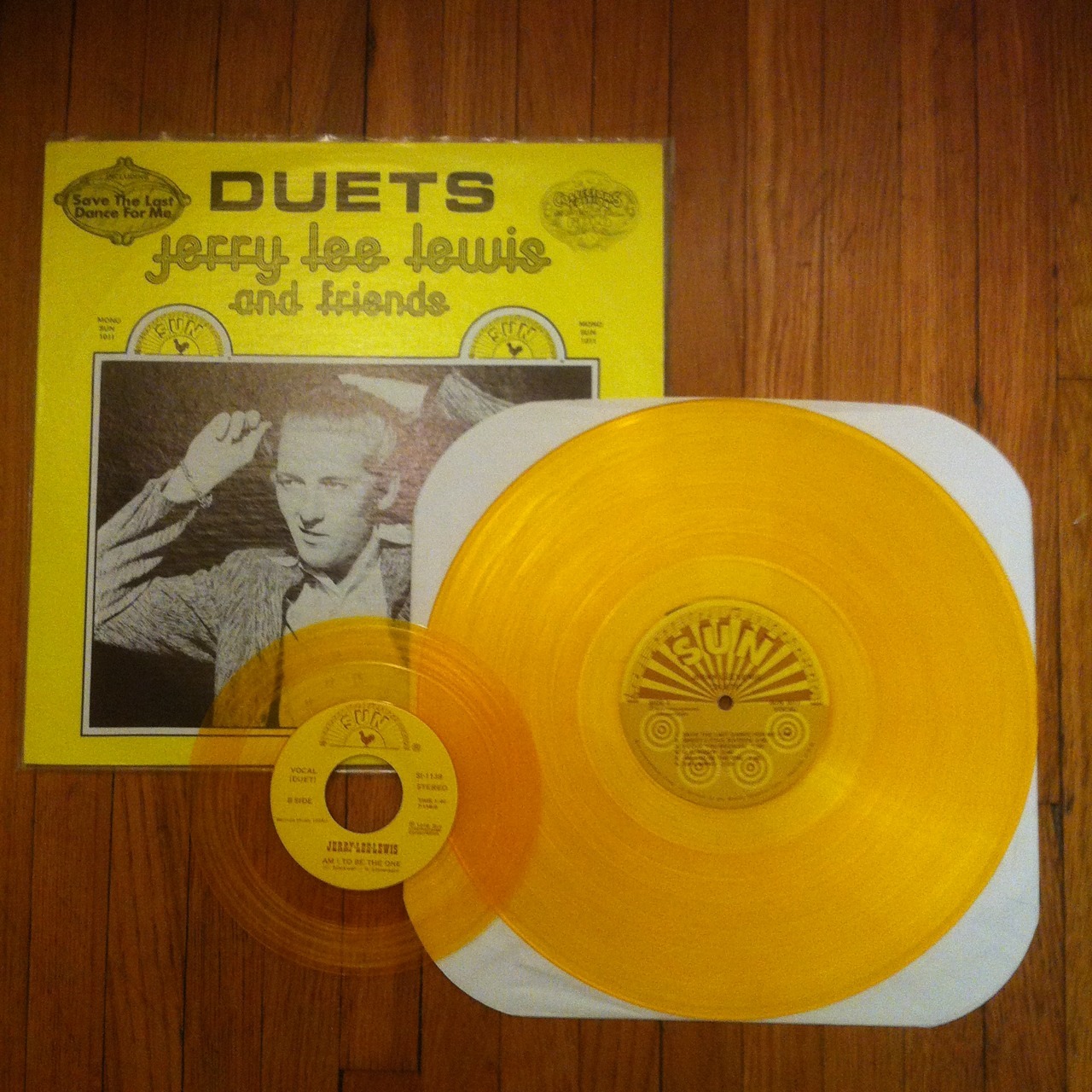 coppertop-fox:  Jerry Lee Lewis &amp; Friends - Duets Love that Sun Studio yellow