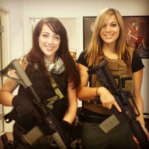 XXX defense-weaponry:  Girls with Guns, part photo