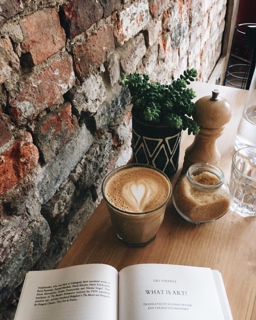 like-fairy-tales:By: Sarah | theegglife