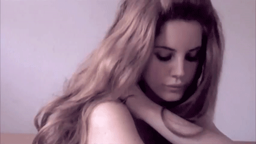lovinglikewhere17teen:  lana del rey | Tumblr on @weheartit.com - http://whrt.it/15lKjVz