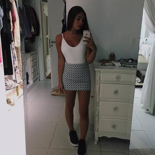 http://streetgrl.tumblr.com/post/156000940422