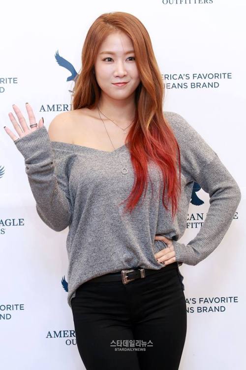 SoYou (Sistar) - American Eagle Outfitters Open Store Event Pics