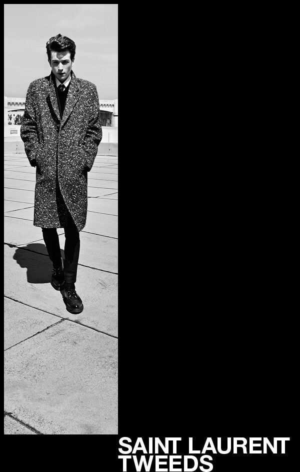 halcyon-frisson:  B&amp;W fashion xx 