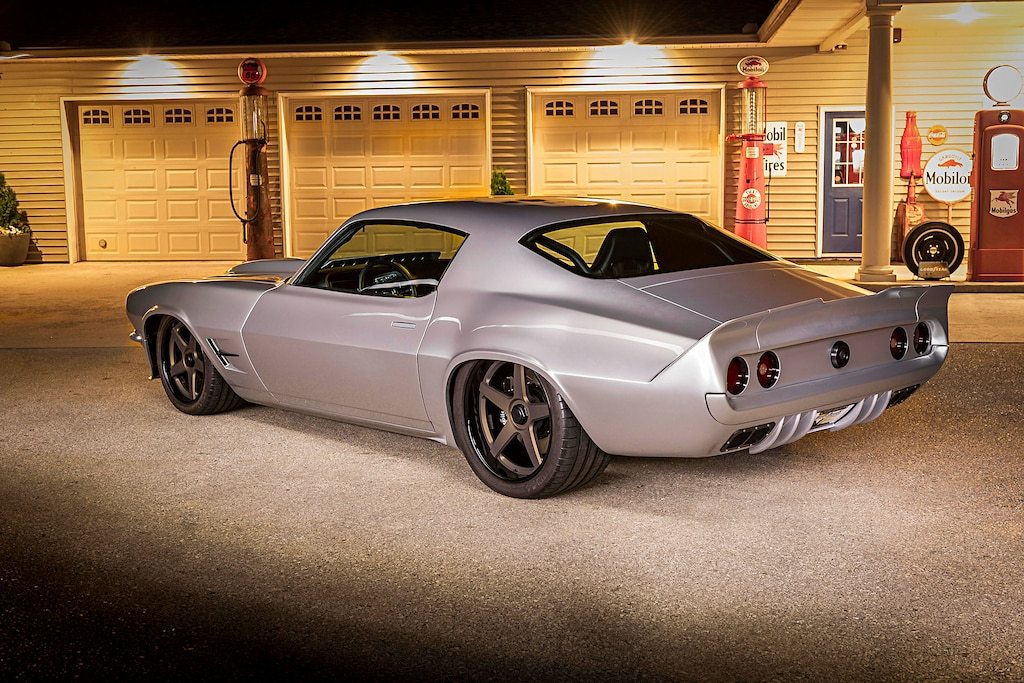 taylormademadman:  In a world of Camaros, this one stands out. And of course it should,