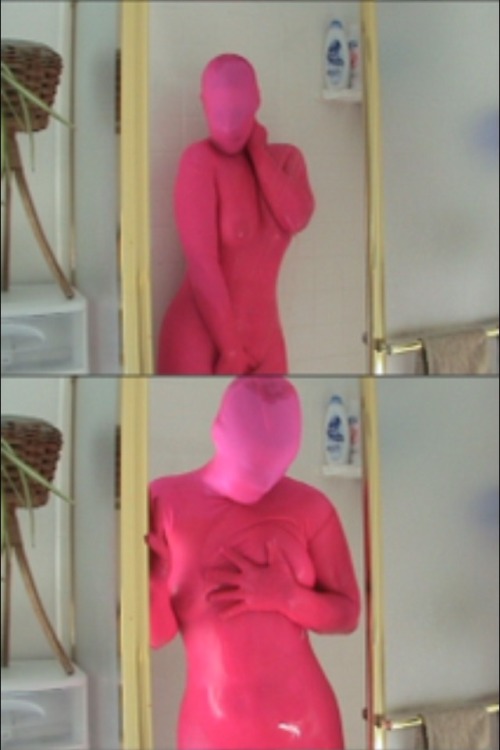 zen4may:These photos are from xoplum. I love the way a wet zentai suit feels. The way it clings to y