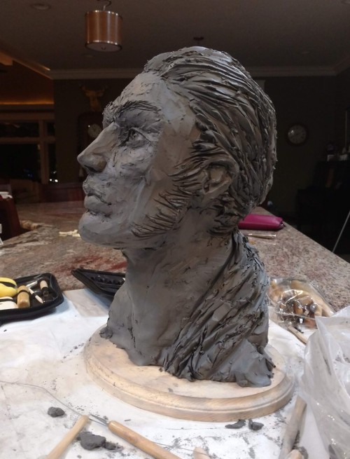 hellenhighwater: hellenhighwater: I haven’t sculpted in the last four years, but I got twenty 