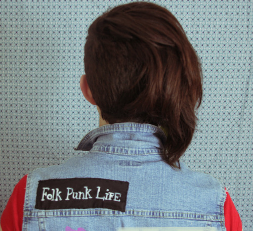 holly-harford:  self portraits - back and front october 2013 