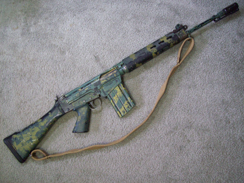 rulpish: FN FAL with a Rhodesian style camo paint job. DO WANT.