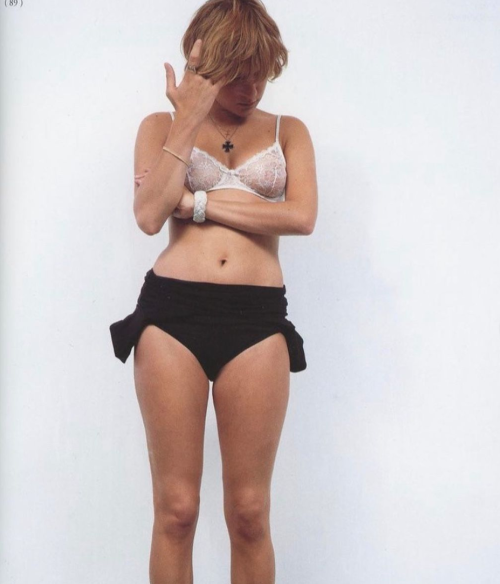 dailychloesevigny:  Chloë Sevigny photographed by Mark Borthwick, 1999