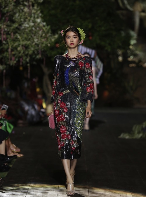 ESTELLE CHEN wearing DOLCE &amp; GABBANA ALTA MODA F/W 2015.16