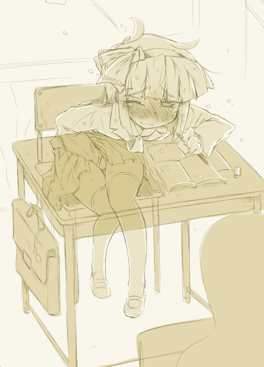 cutiepie-but-reallyshy:  授業中におしっこお漏らし妖夢 | 鳴海也 [pixiv]