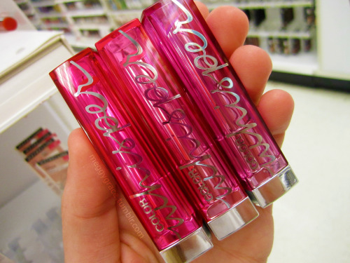 meggygrace:  Maybelline color whispers! 