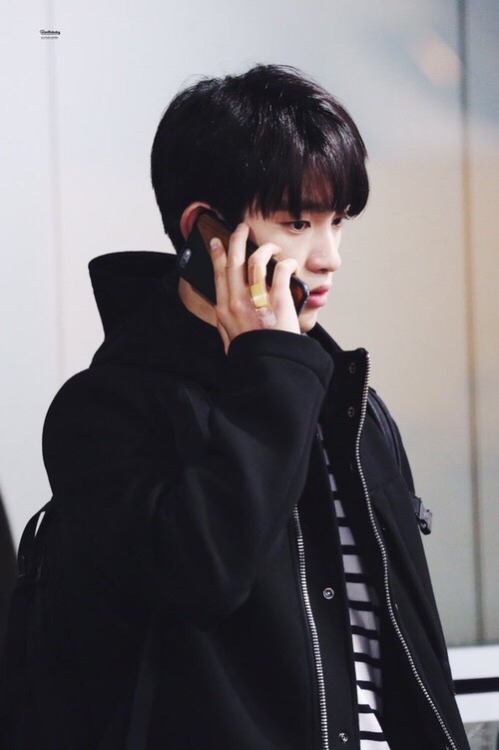 ulzzangkk: