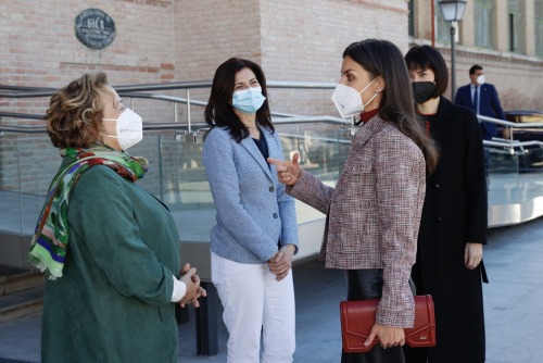 February 8, 2022: Queen Letizia held a meeting with women scientists and entrepreneurs. “Breaking gl