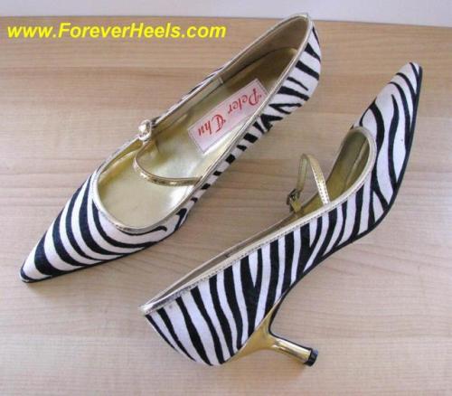 www.ForeverHeels.com Style ANNA, V-shape Sharp Pointed Toe Spaghetti Instep Strap Low to High H