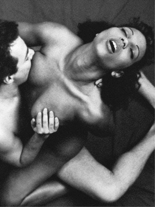 once-upon-a-time-there-was-agirl: romanhandsrushing:   You are my addiction Daddy…  Hmmmmmmmm this reminds me of something… Oh yeah: http://once-upon-a-time-there-was-agirl.tumblr.com/post/153950733351/my-addiction *secret smile* 