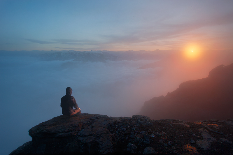 nubbsgalore:  a walk in the clouds. photos of and by roberto bertero ascending