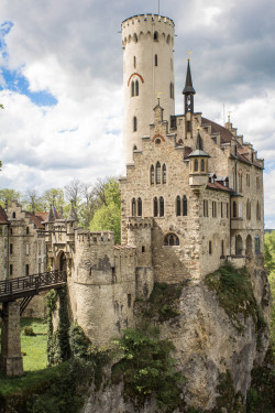 Royaland: Wanderthewood:  Lichtenstein Castle, Baden-Württemberg, Germany By Kron