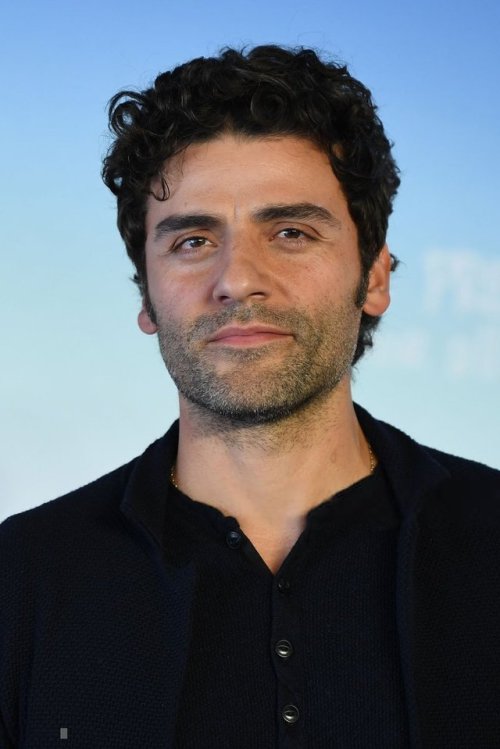 mycrazyworlduniverse: Oscar Isaac attends a photocall for ‘Operation Finale’ on Septembe