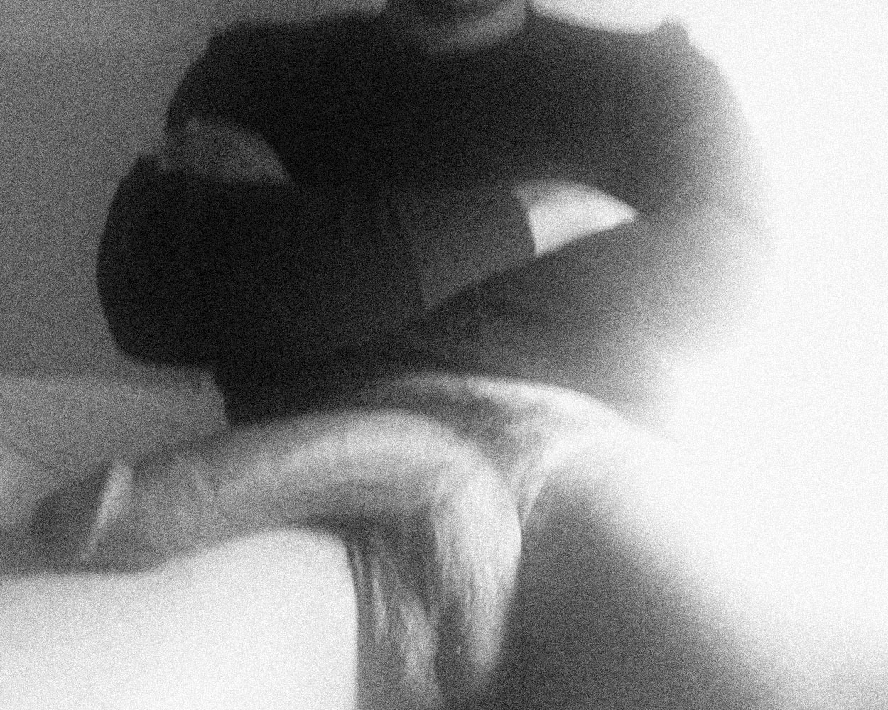 mrwizhard:  Le Repos du Guerrier. http://mrwizhard.tumblr.com/  Das nenne ich lässig!