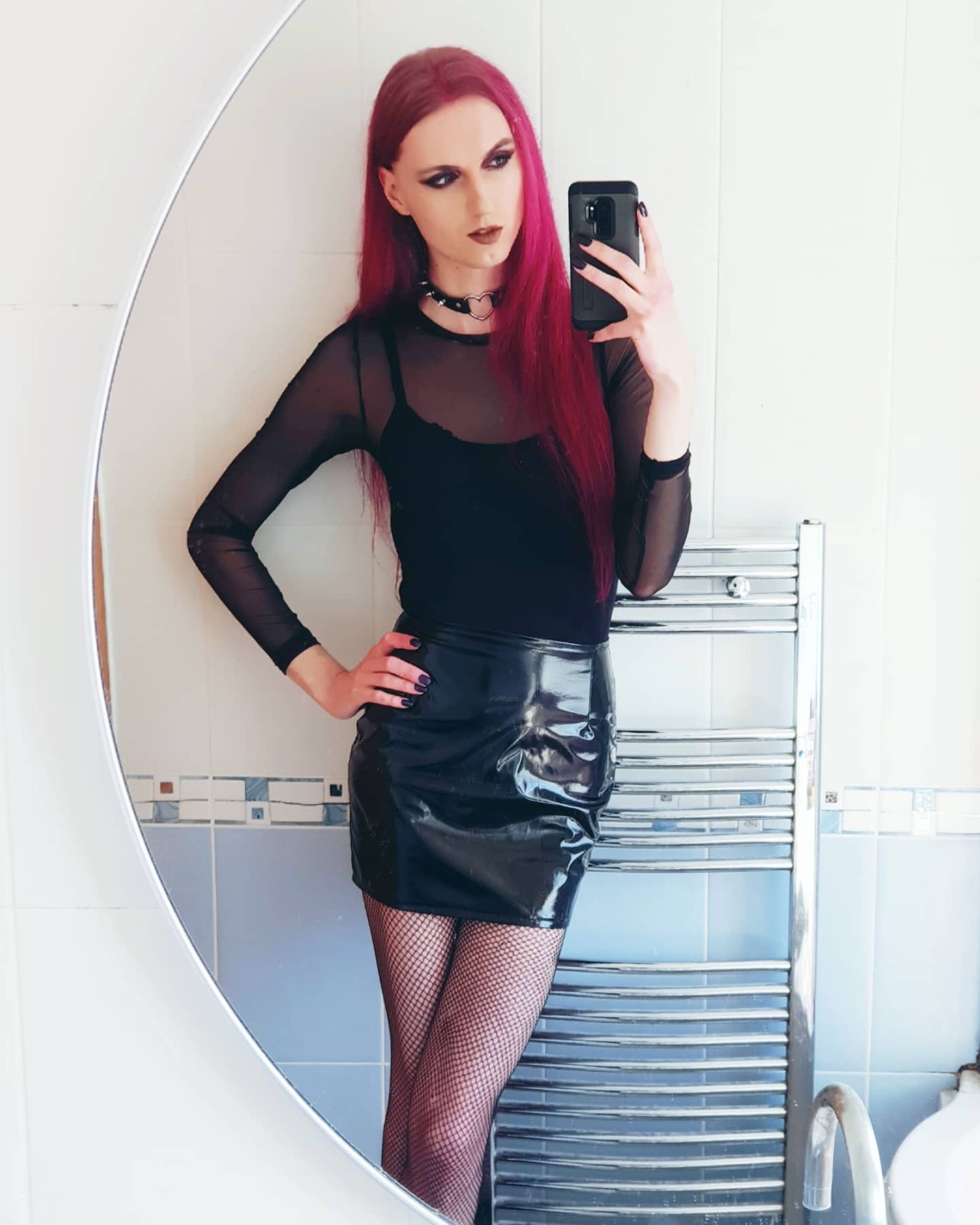 kittykat8311:Feeling myself a little bit more now 😘💖
