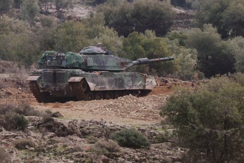 Turkish tanks and armoured fighting vehicles reportedly supporting Free Syrian Army operation agains