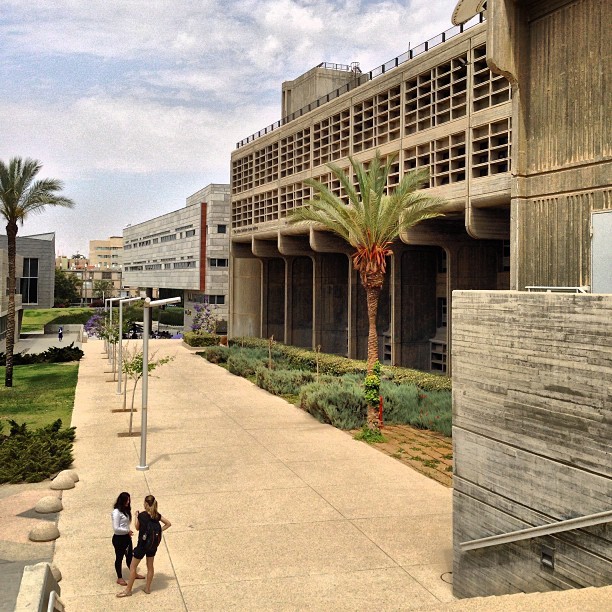 Ben Gurion University in Be er Sheva, brutalist architecture - #architecture #archdaily #israel #brutalism #instagood #iphonesia (at Ben Gurion University (אוניברסיטת בן-גוריון))