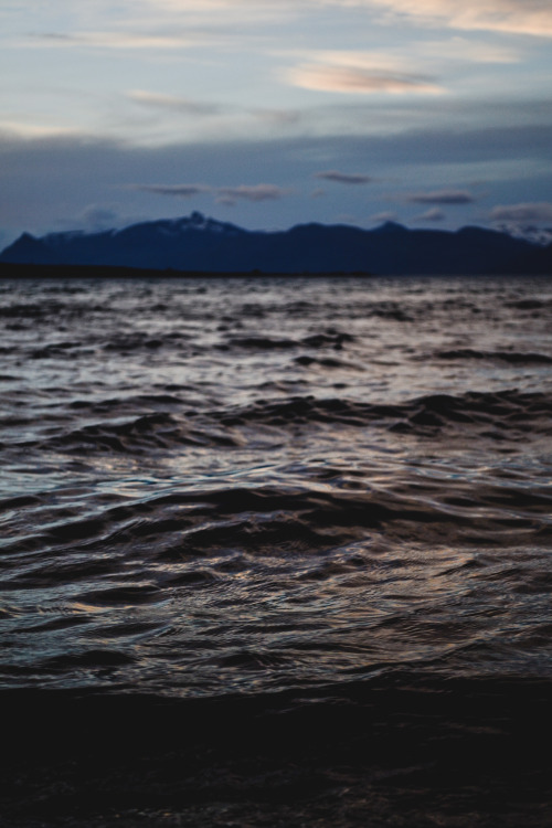 matialonsorphoto:  sunset at Argentino Lake IIIby matialonsor