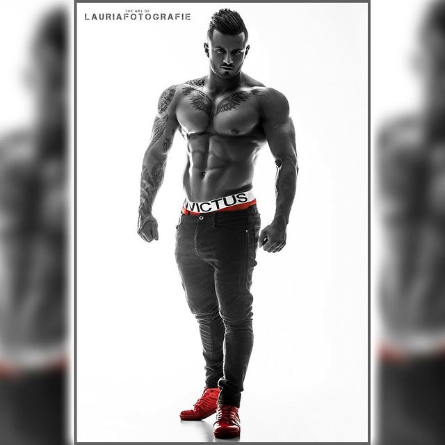 itserkojun:  Born to be victorious  Hope you will all like this pic