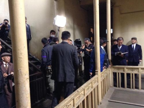 cris-cris01:Oguri Shun shooting for Oie san drama.&copy;